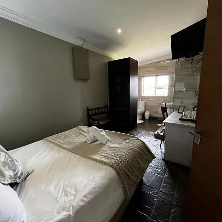 House Haven Guesthouse Port Elizabeth Exterior photo