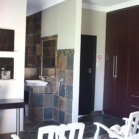 House Haven Guesthouse Port Elizabeth Exterior photo